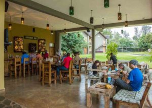 Weru Weru River Lodge