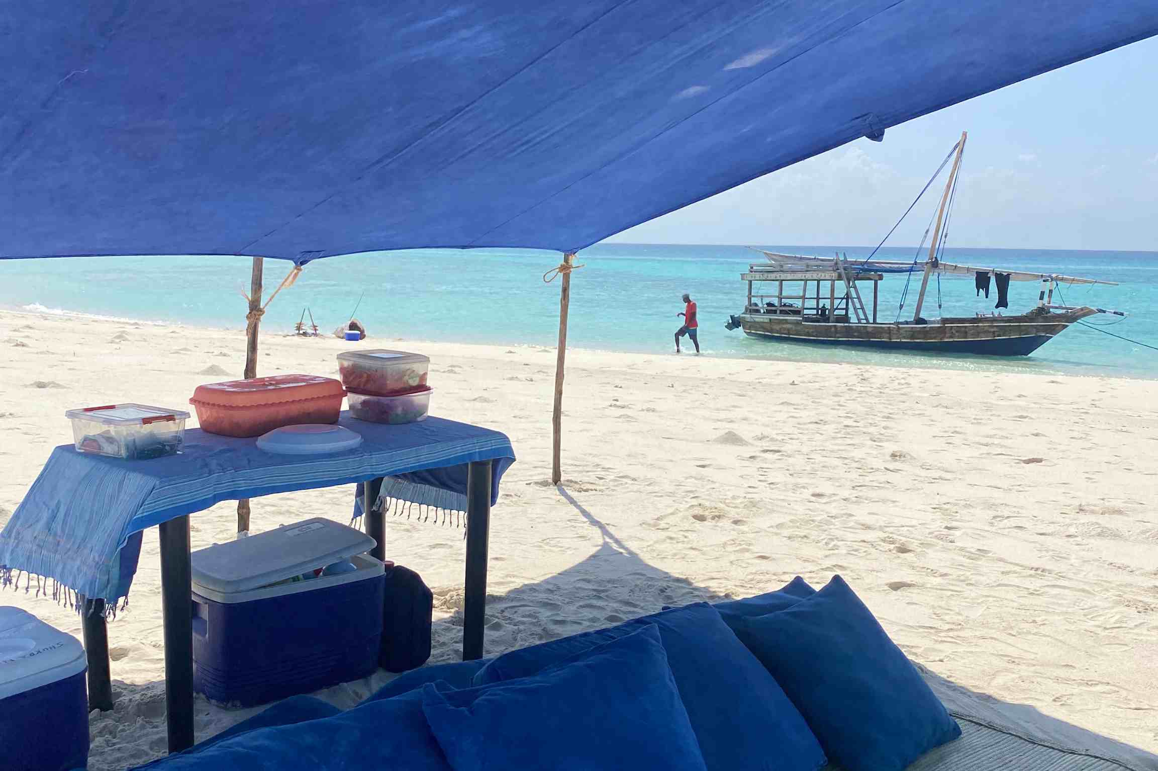 Mange Sandbank Picnic, Mafia Island, Tanzania